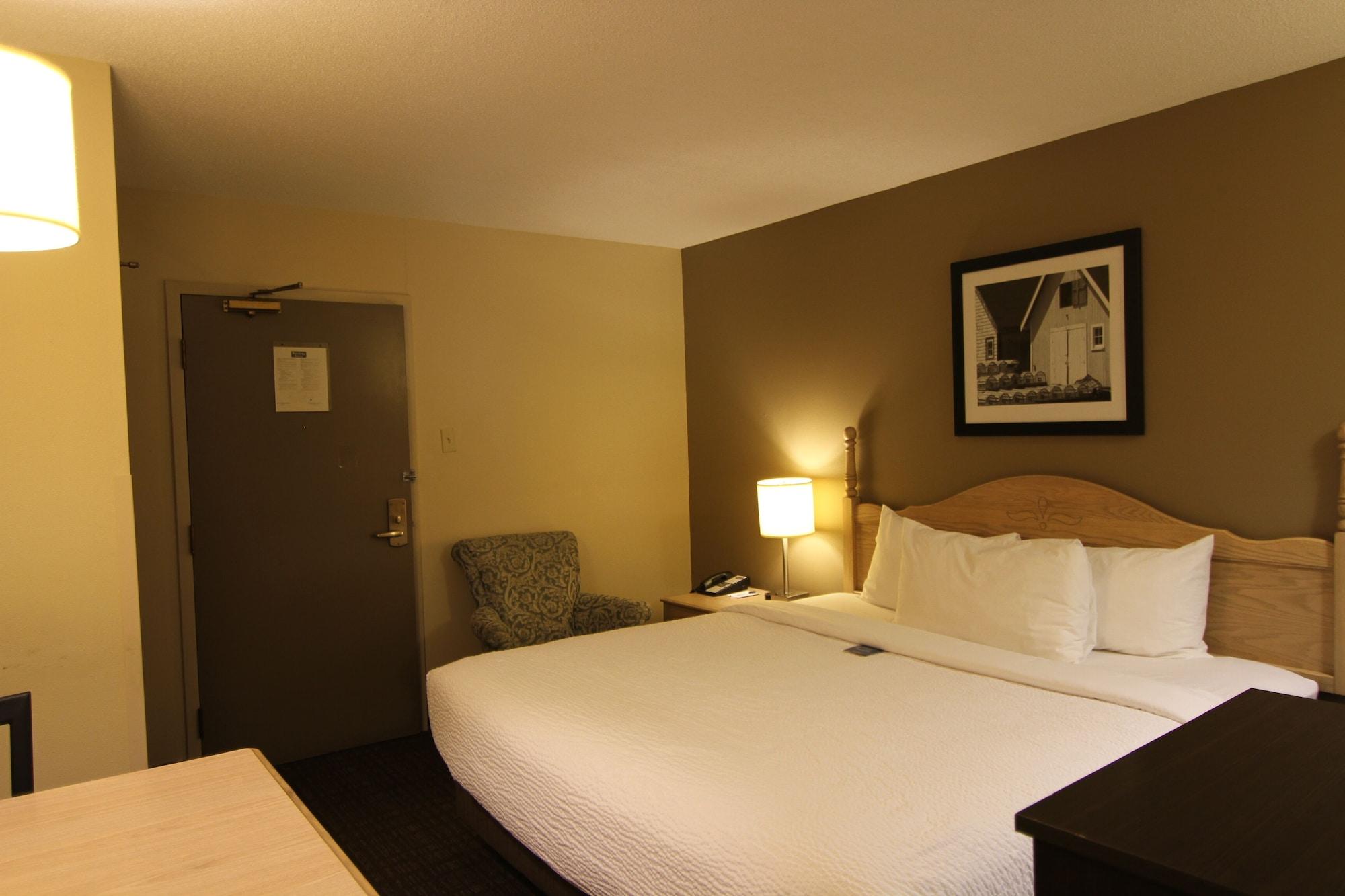 ทราเวลลอดจ์ สวีท บาย วินด์แฮม มองค์ตัน Hotel มองก์ตัน ภายนอก รูปภาพ