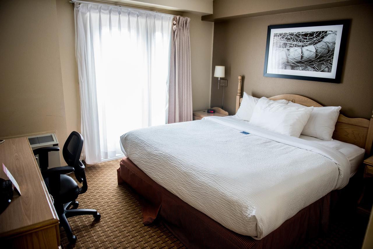 ทราเวลลอดจ์ สวีท บาย วินด์แฮม มองค์ตัน Hotel มองก์ตัน ภายนอก รูปภาพ